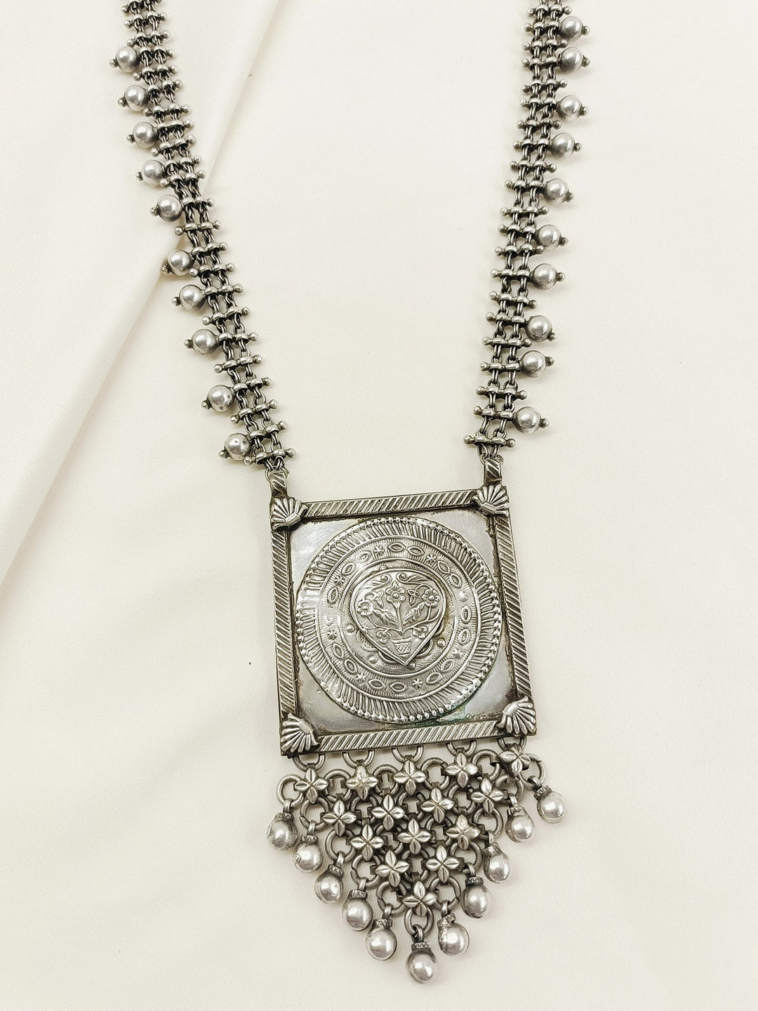 https://cdn.shopify.com/s/files/1/0607/4479/4285/files/1_db251468-04c4-4d0e-86e6-df3d6170ec6a.jpg?v=1754563717