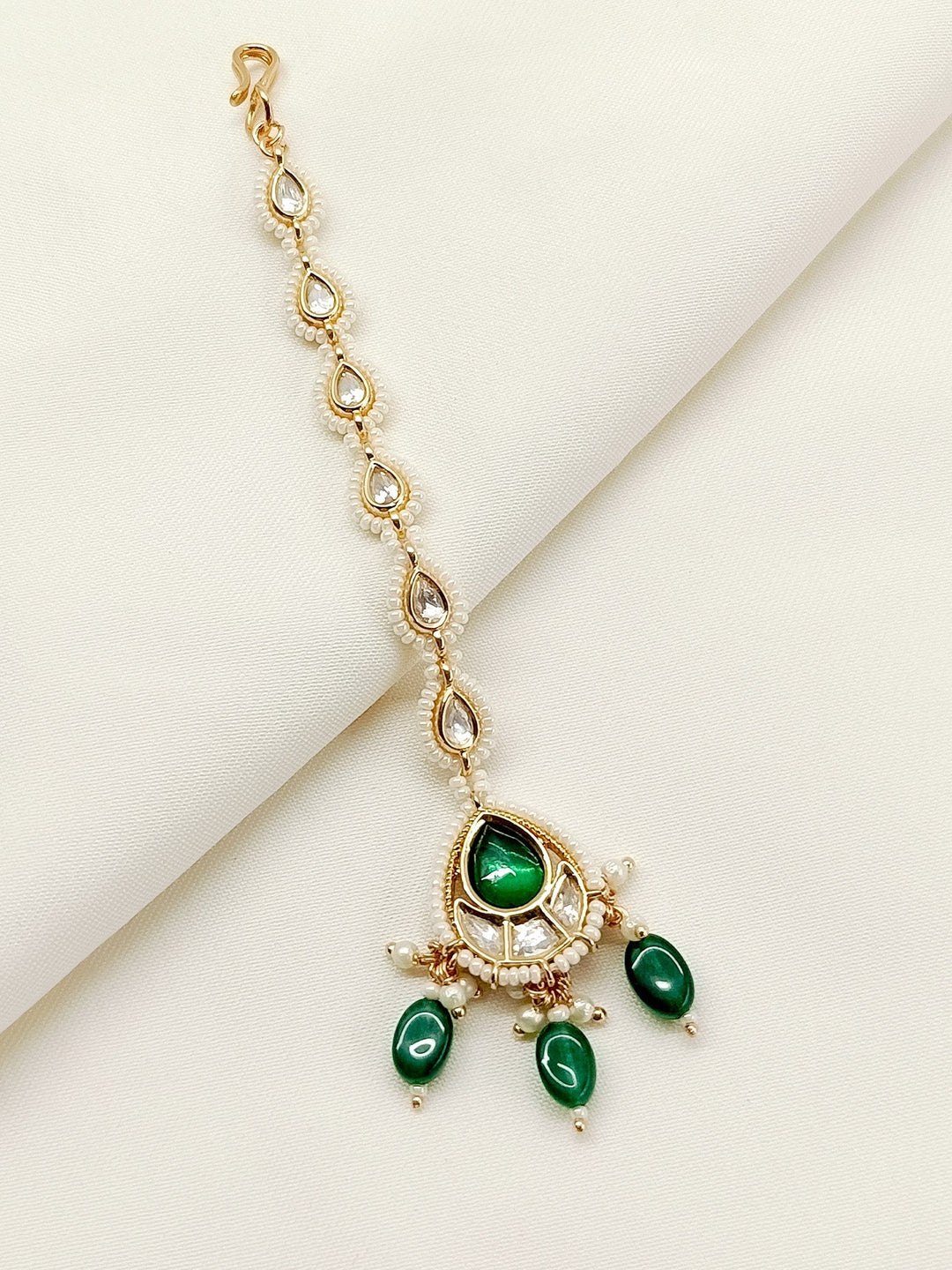 Deetya Green Kundan Teeka