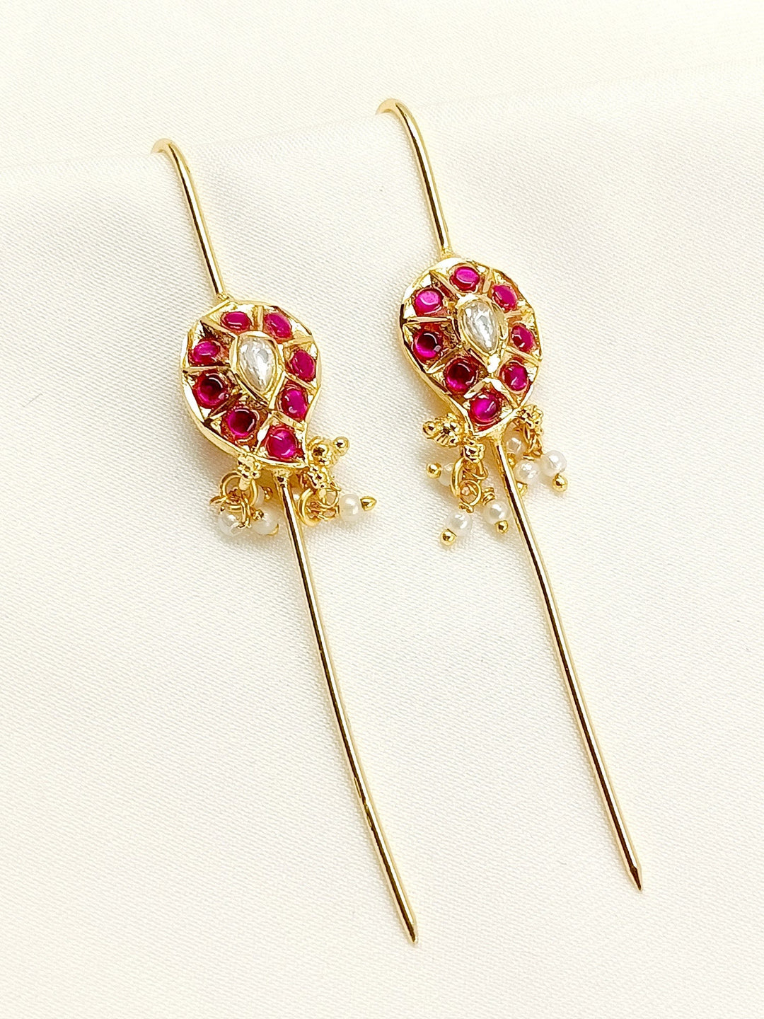 Vrutti Majenta Gold Plated Kundan Ear Cuff [ Price is for Pair ]