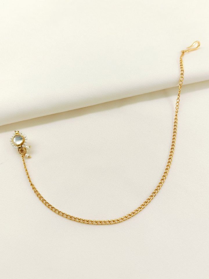 Ekisha White Kundan Nath With Chain