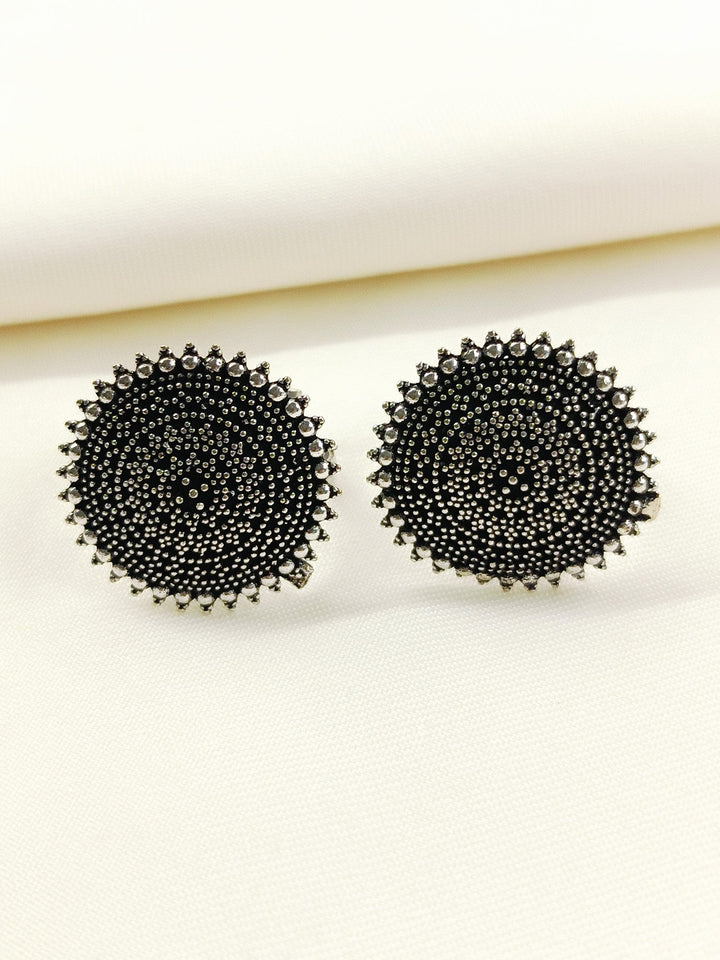 Seeta Silver Oxidized Round Toe Ring Pair