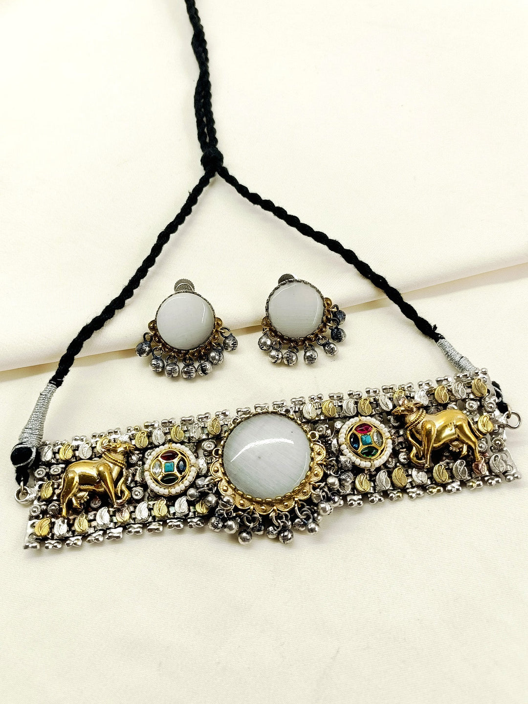 Rinkal Multi Colour Oxidized Choker Set - Silver Gold