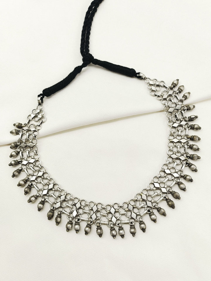 Xaina Plain Oxidized Neckpiece