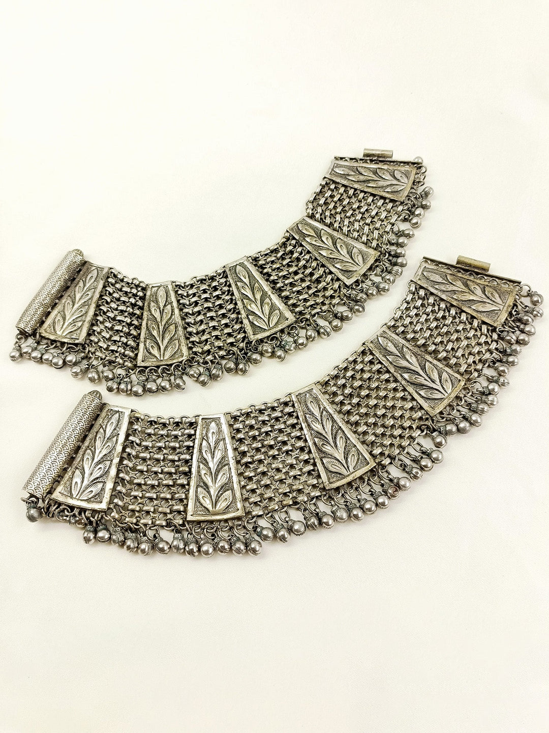 Jayla Plain Oxidized Anklet