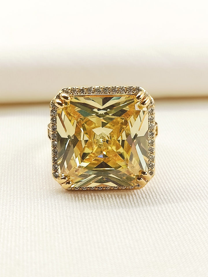 Mona Yellow American Diamond Finger Ring