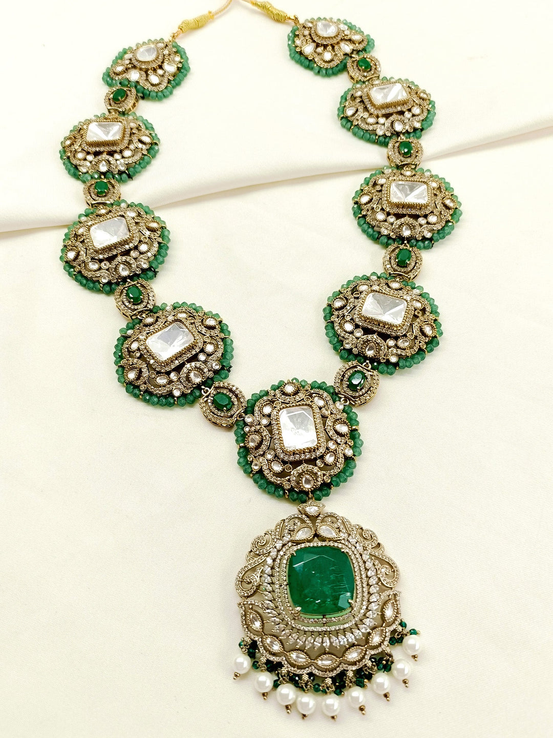 Niyansh Mint Green Groom Kundan Neckpiece