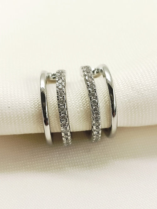 Kaash White American Diamond Earcuff