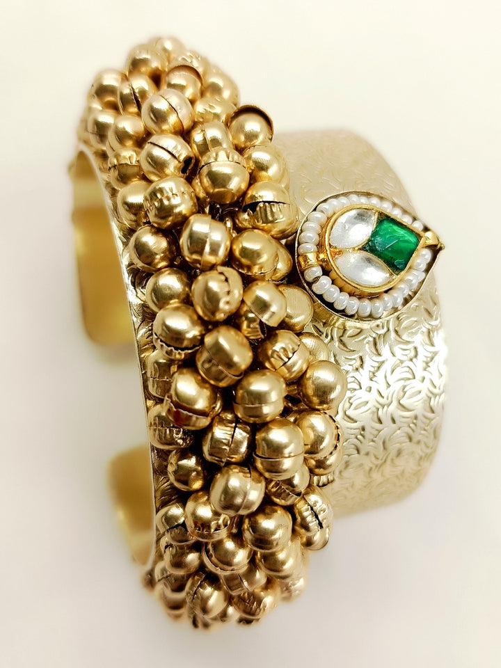 https://cdn.shopify.com/s/files/1/0607/4479/4285/files/1_d9a26cea-b2e9-4448-95b3-45e85ccde7e7.jpg?v=1776773243