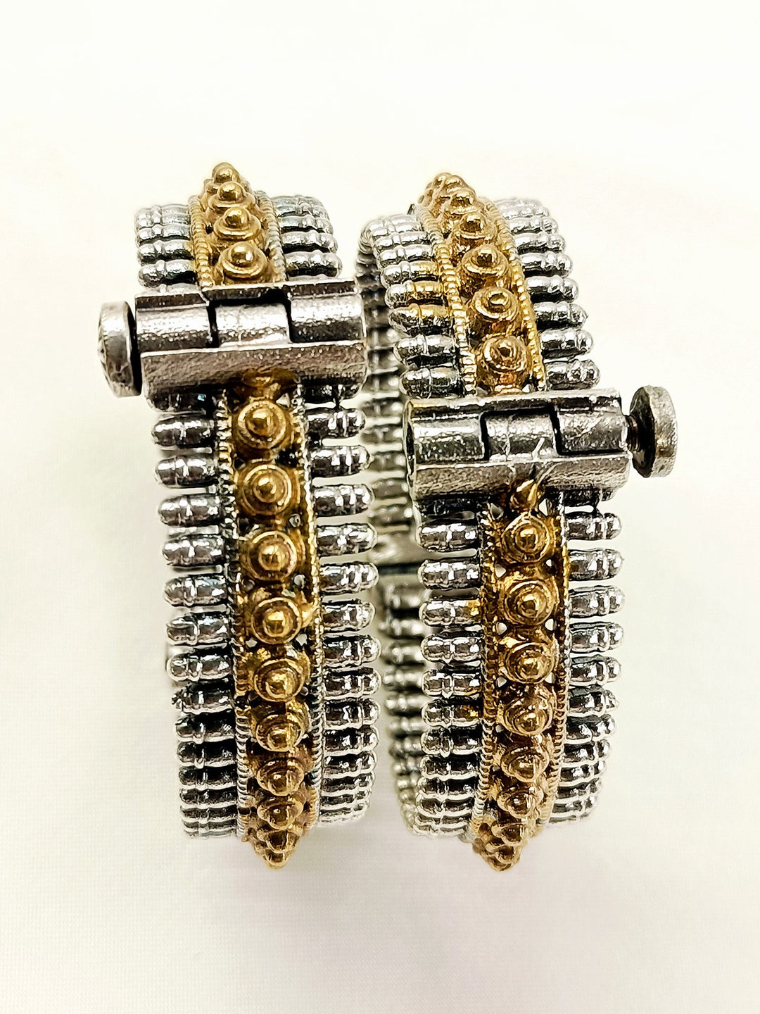 Punarvi Dual Tone Oxidized Bangles