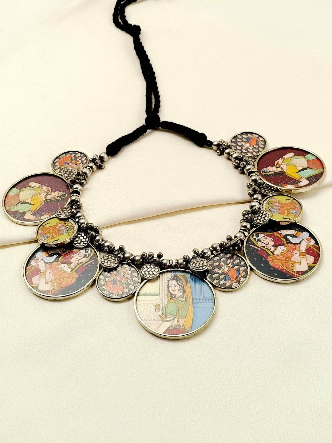 https://cdn.shopify.com/s/files/1/0607/4479/4285/files/1_ed742f05-2556-4738-9e94-3bde6d46c92b.jpg?v=1776078200