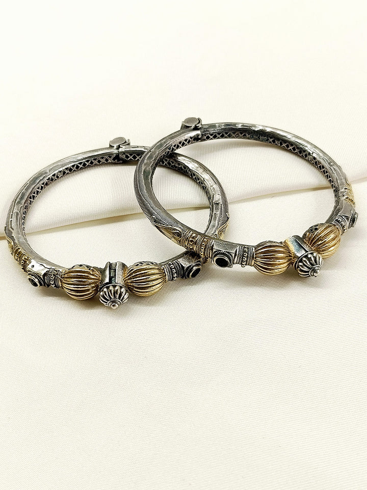 Mena Dual Tone Oxidized Bangles