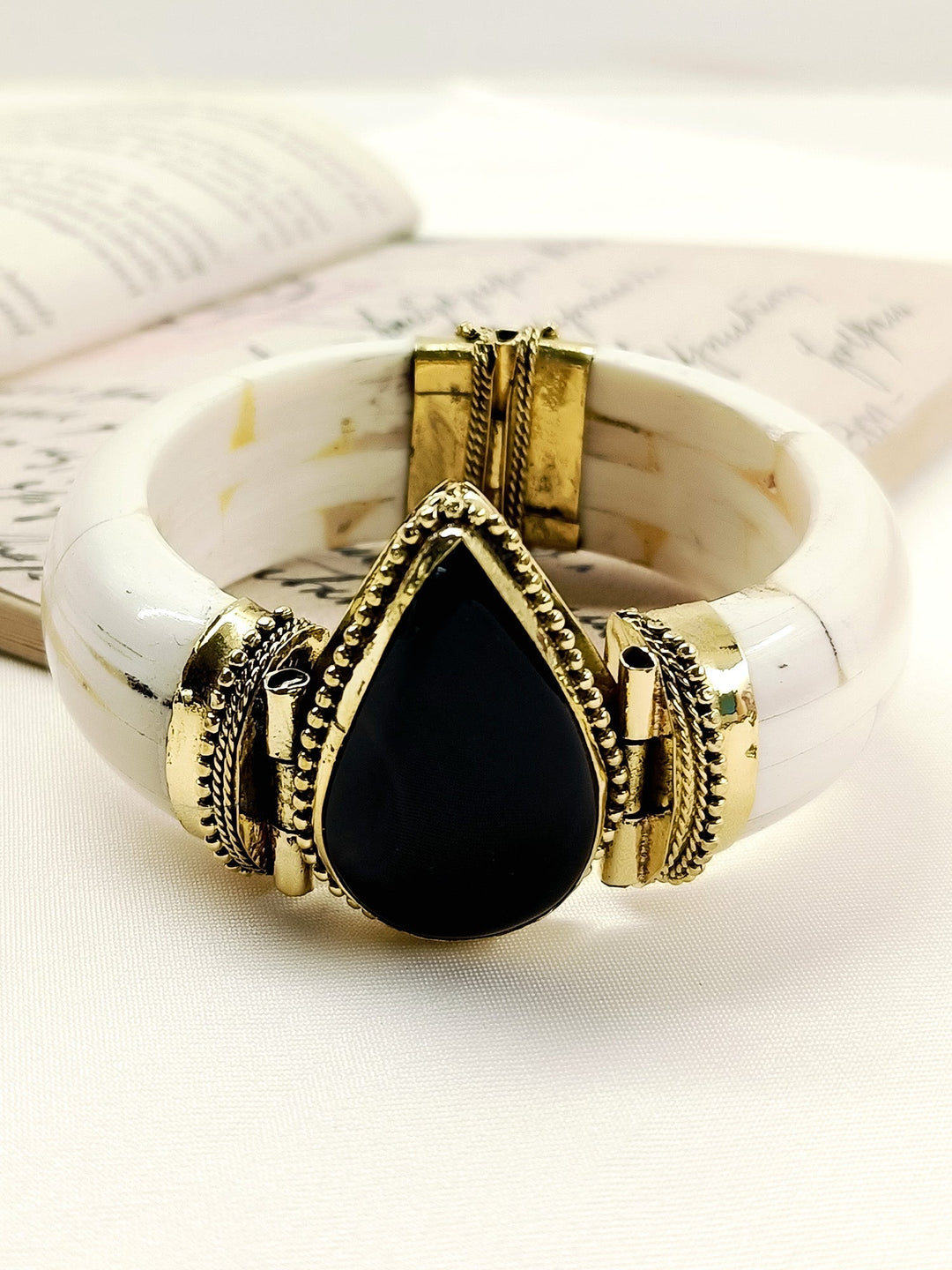 Harivansh Black Bone Men&