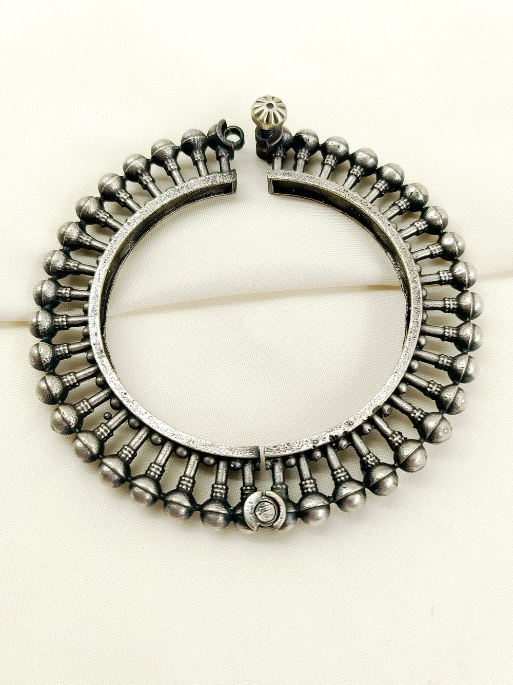 https://cdn.shopify.com/s/files/1/0607/4479/4285/files/2_043198de-5167-4dfc-93a1-df6d78085d64.jpg?v=1778063920