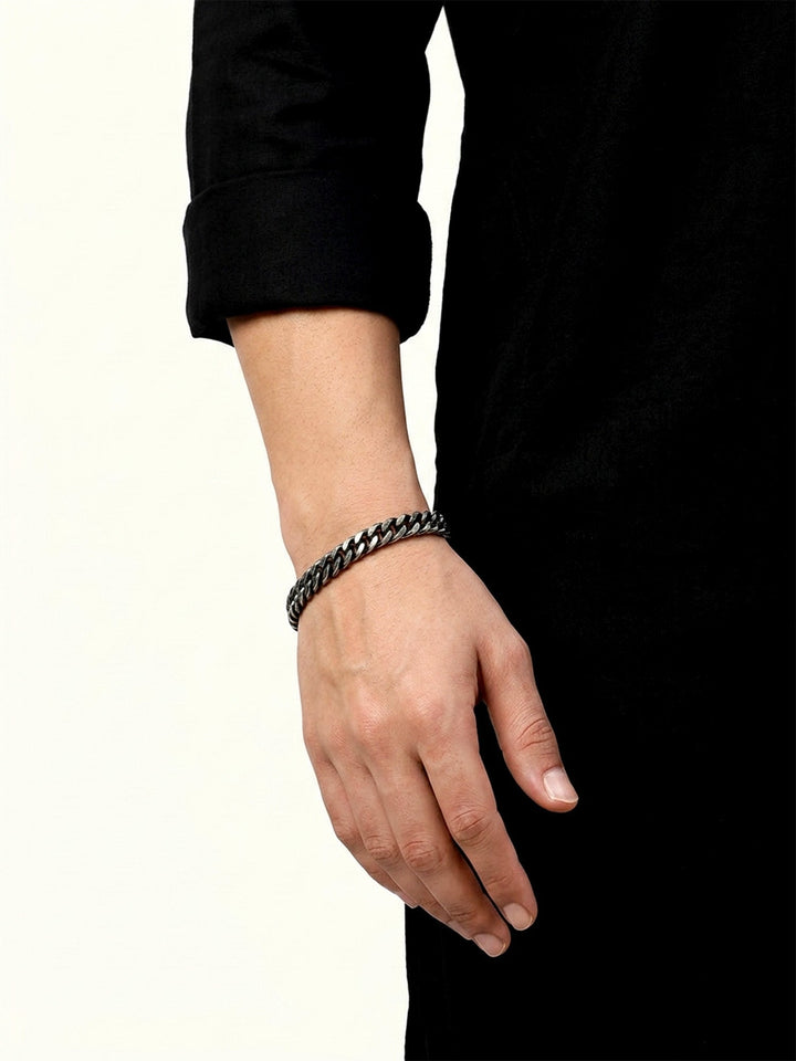 Viraj Oxidized Cuban Link Chain Men&