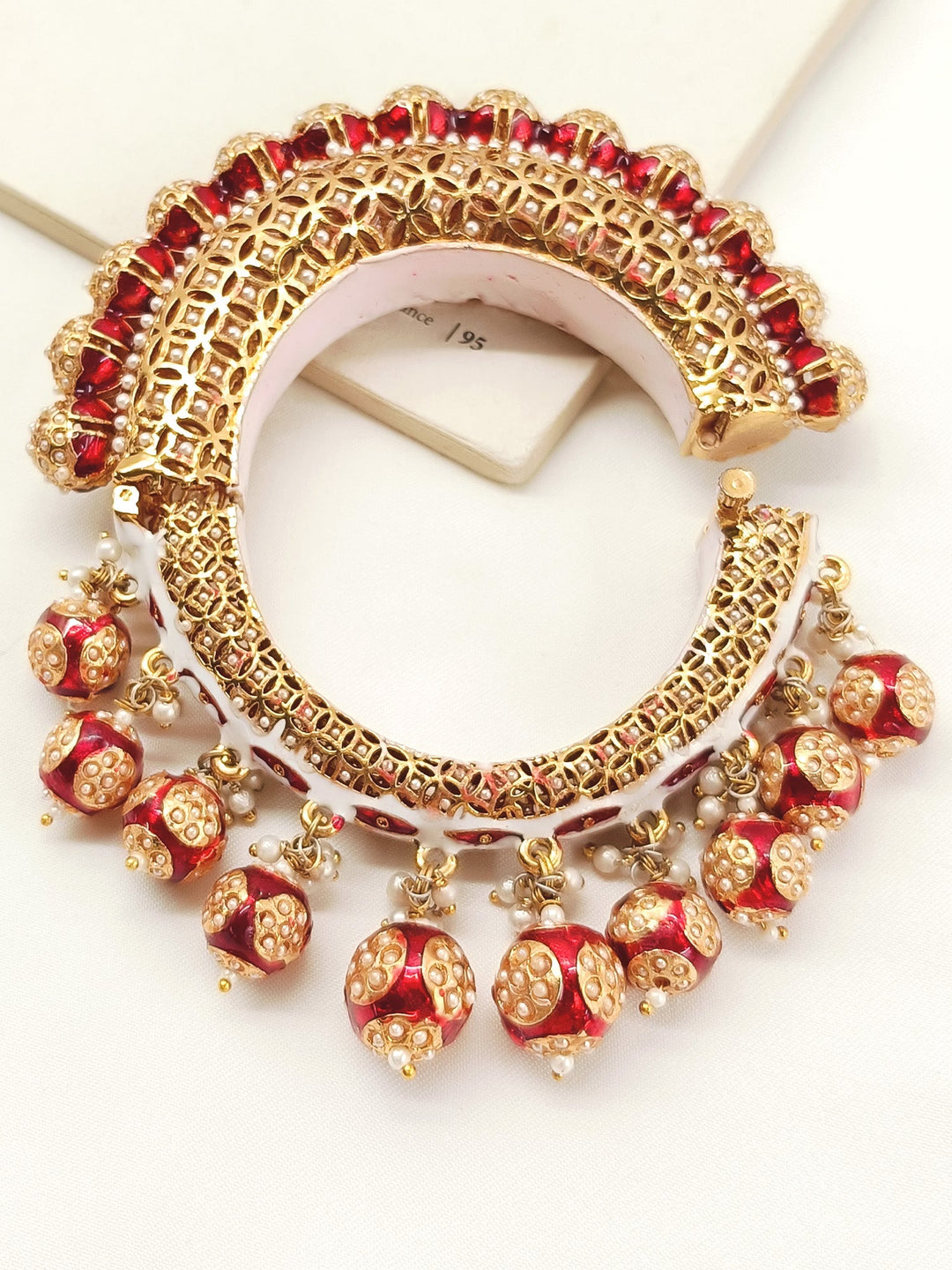 Gayatri Maroon Antique Kada