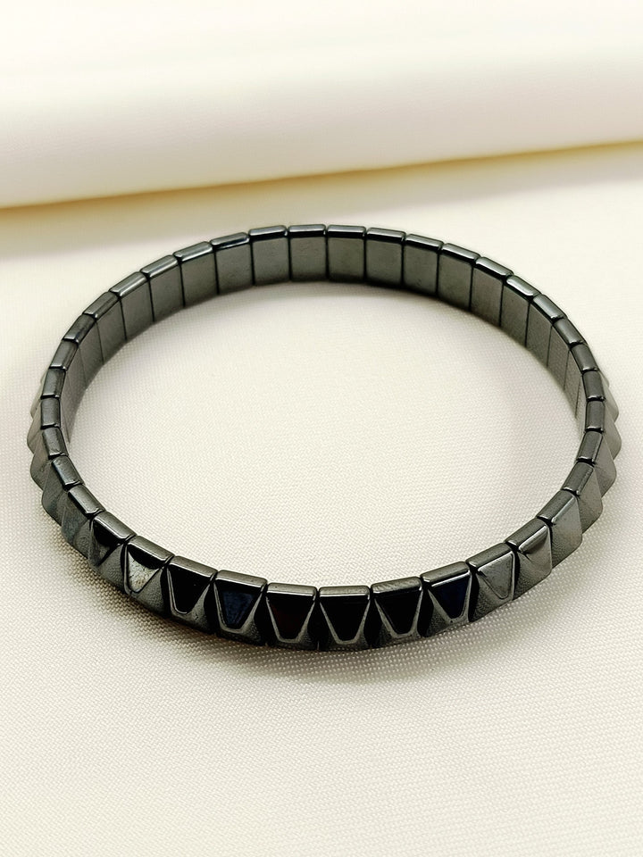 Devyan Black Pyramid Hematite Men&