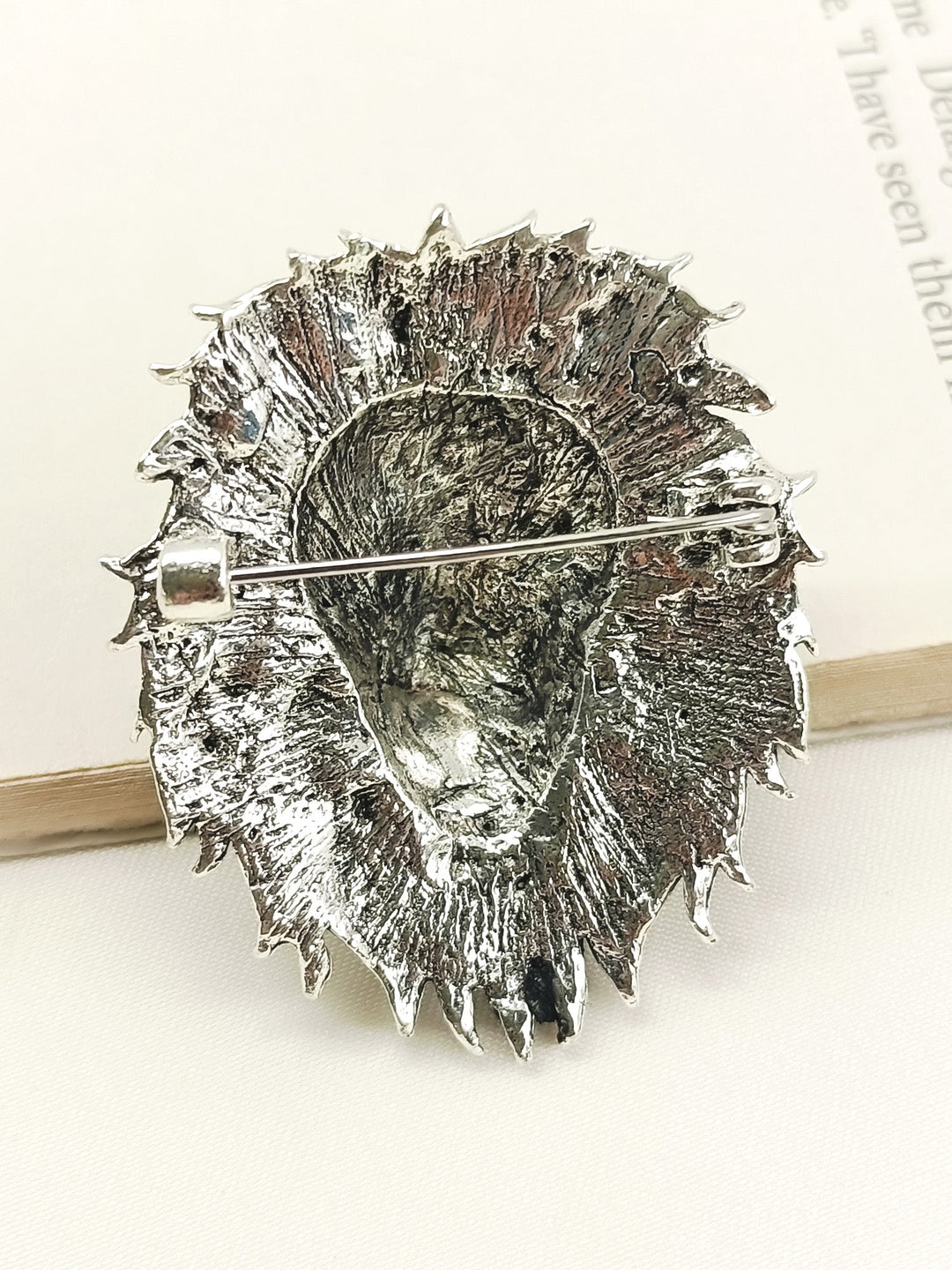Raghav Silver Lion Men's Brooch
