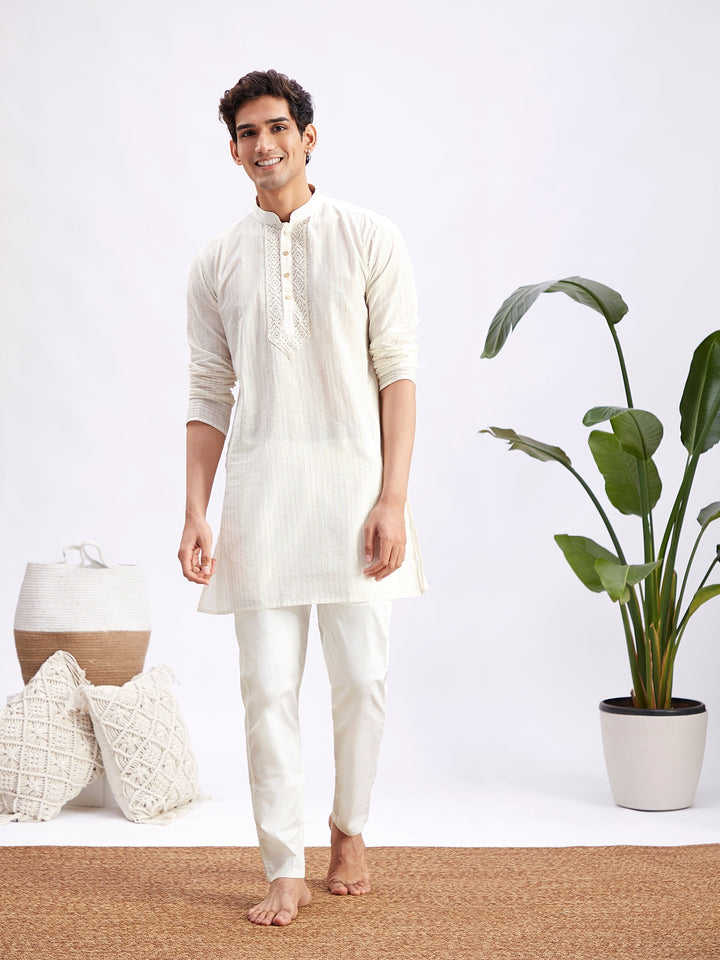 Sarvati Men's White Jacquard Cotton Kurta Pyjama Set