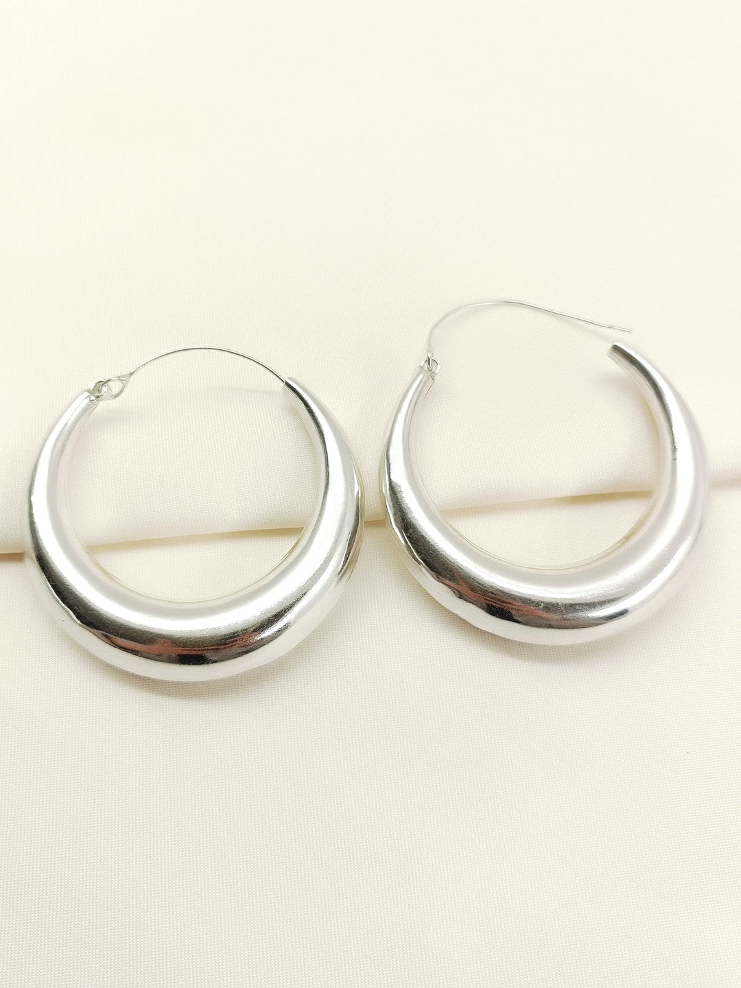 https://cdn.shopify.com/s/files/1/0607/4479/4285/files/2_13152fb1-f899-49d8-8693-581b5b96190d.jpg?v=1774336750