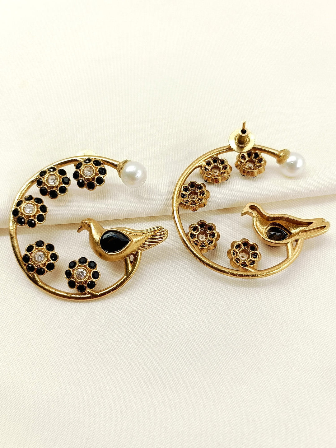 Sri Black Boutique Earring - Antique Gold-Plated Stone