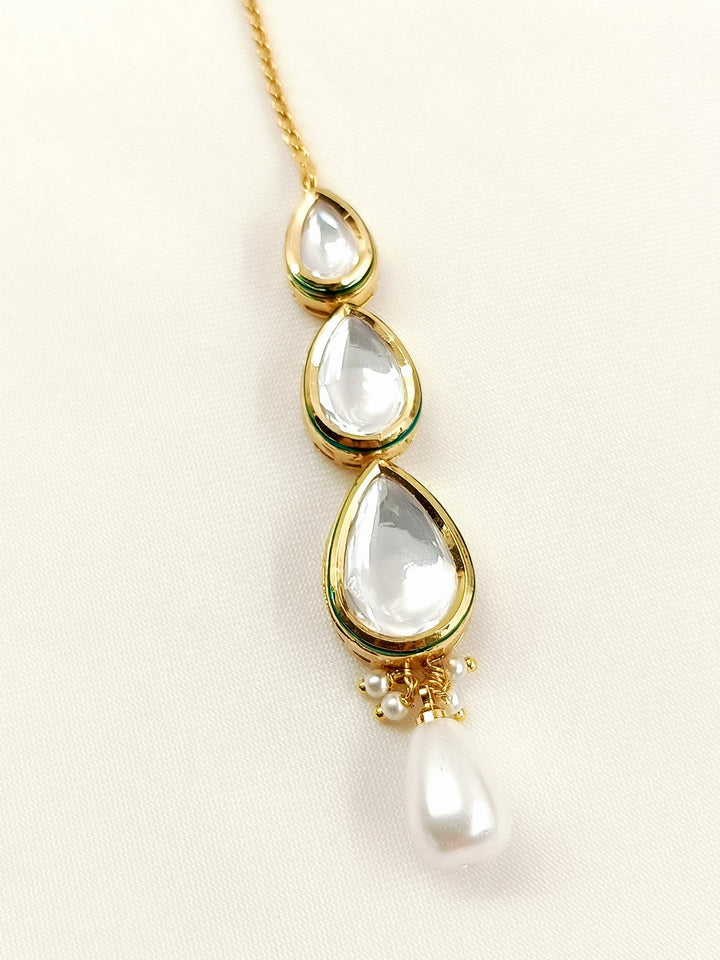 Devashri White Pearl Kundan Teeka - Bridal Maang Tikka