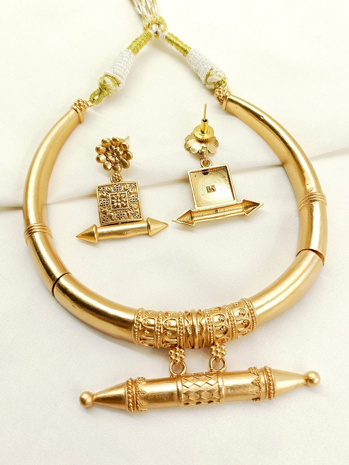 Azma Golden Oxidized Hasli Styled Choker Set - Antique Gold