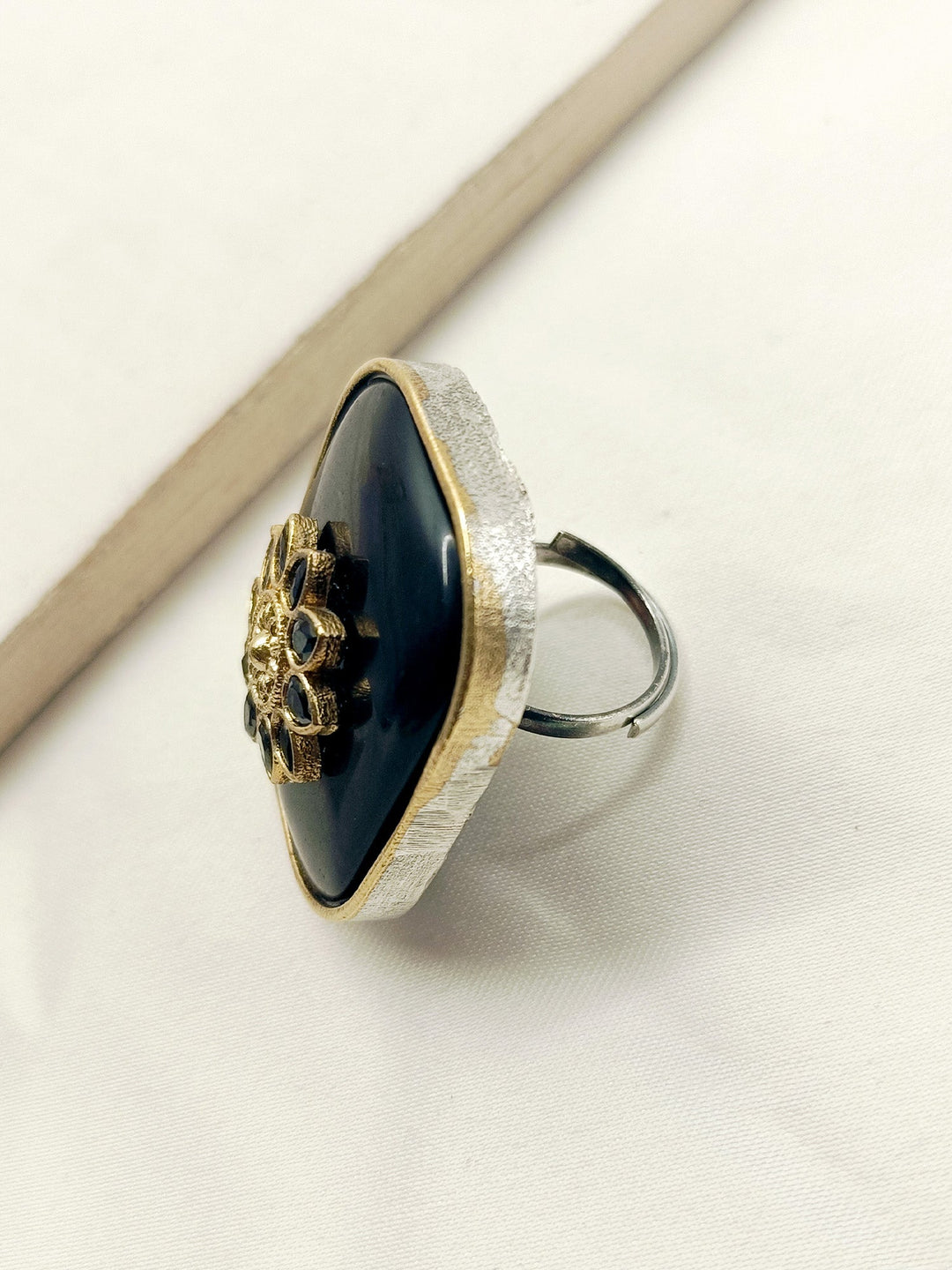 Shama Black Oxidized Finger Ring