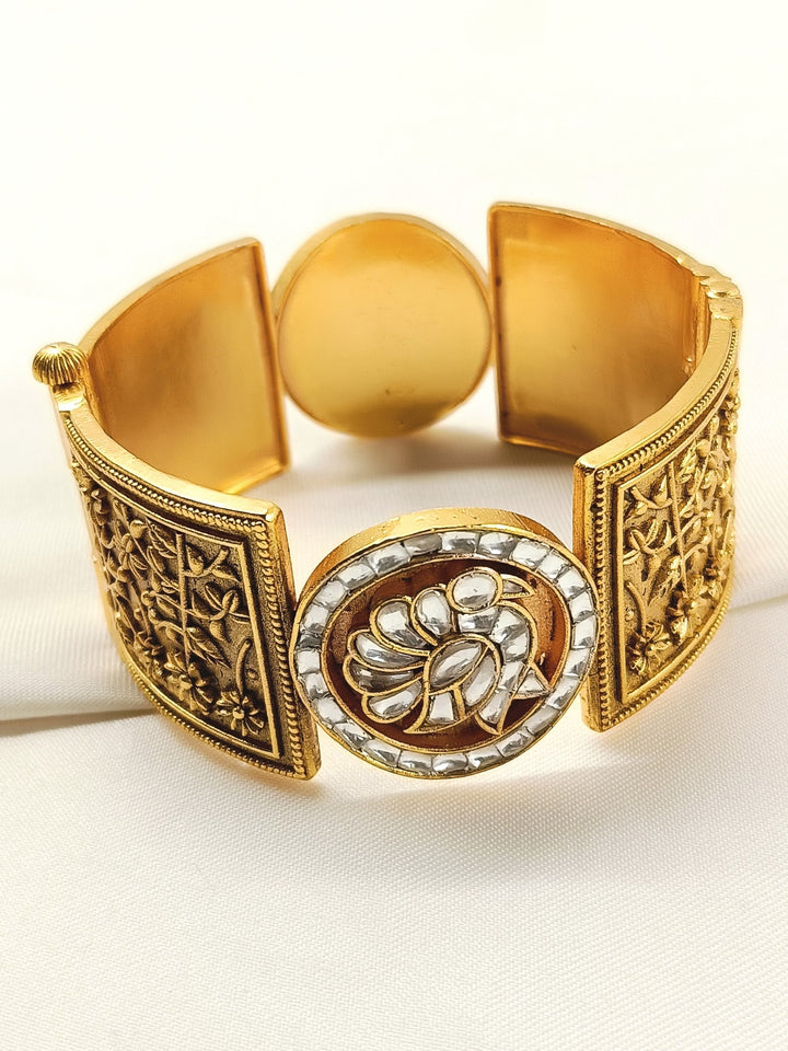 https://cdn.shopify.com/s/files/1/0607/4479/4285/files/2_1fba6df7-5805-4071-a604-4b6f8ffb9dd1.jpg?v=1770023198