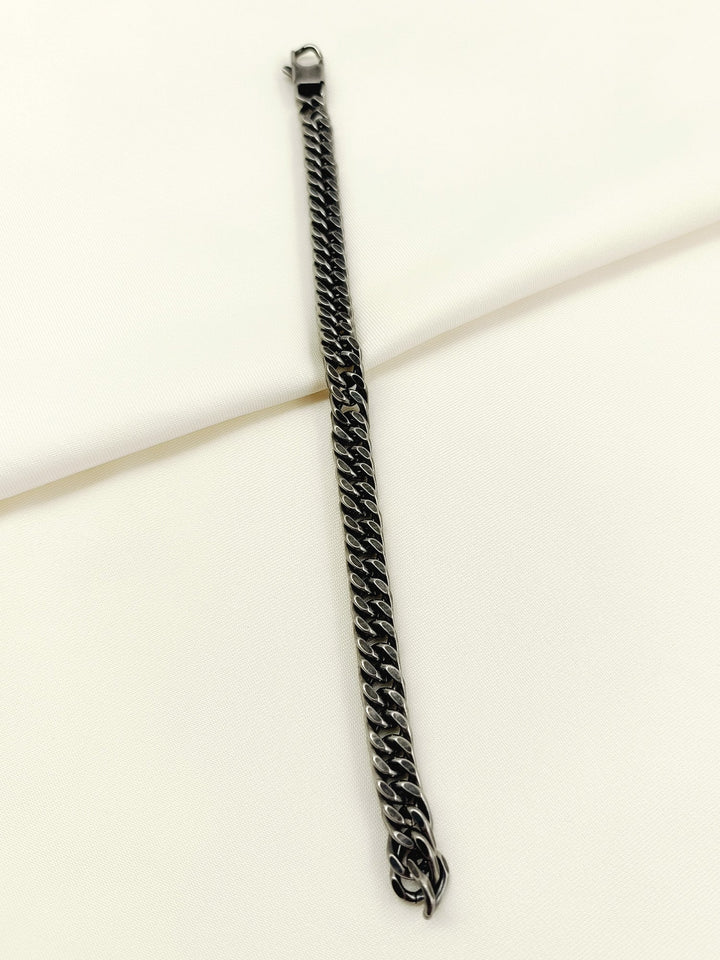 Viraj Oxidized Cuban Link Chain Men&