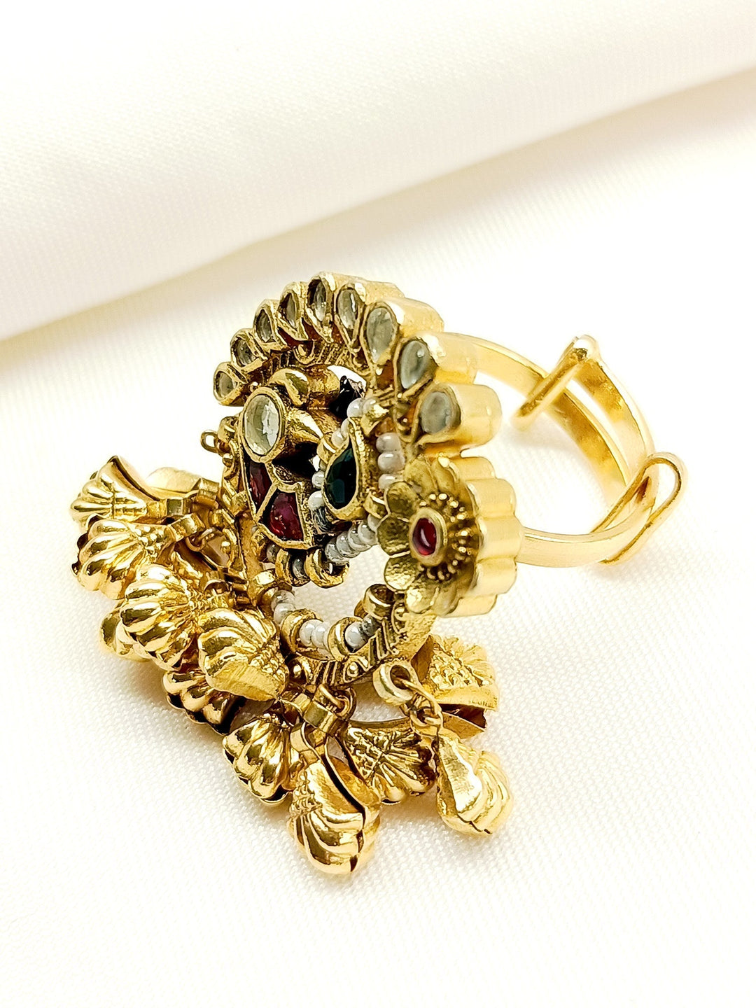 Vishali R & G Kundan Finger Ring