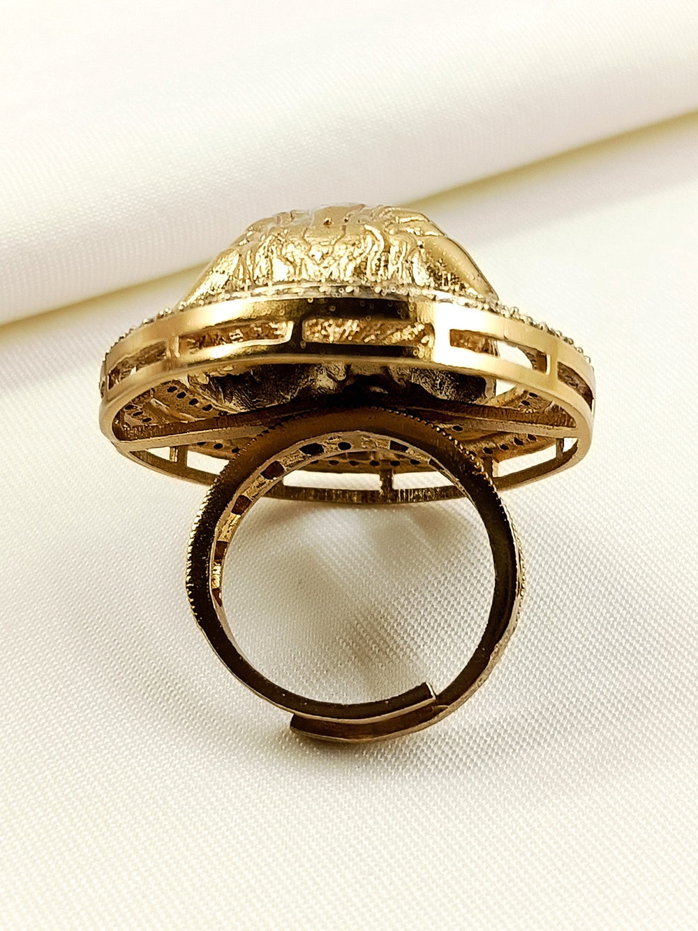 Shivam White Lion Men's Ring - Antique Gold Plating