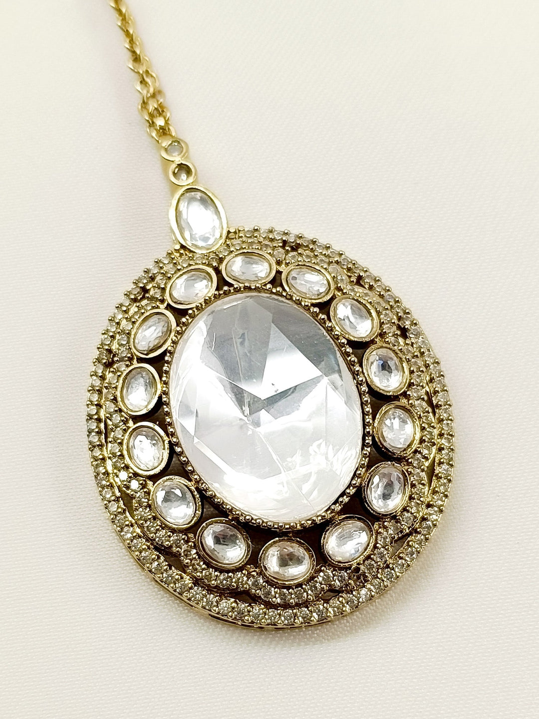 Gerbera White Victorian Teeka