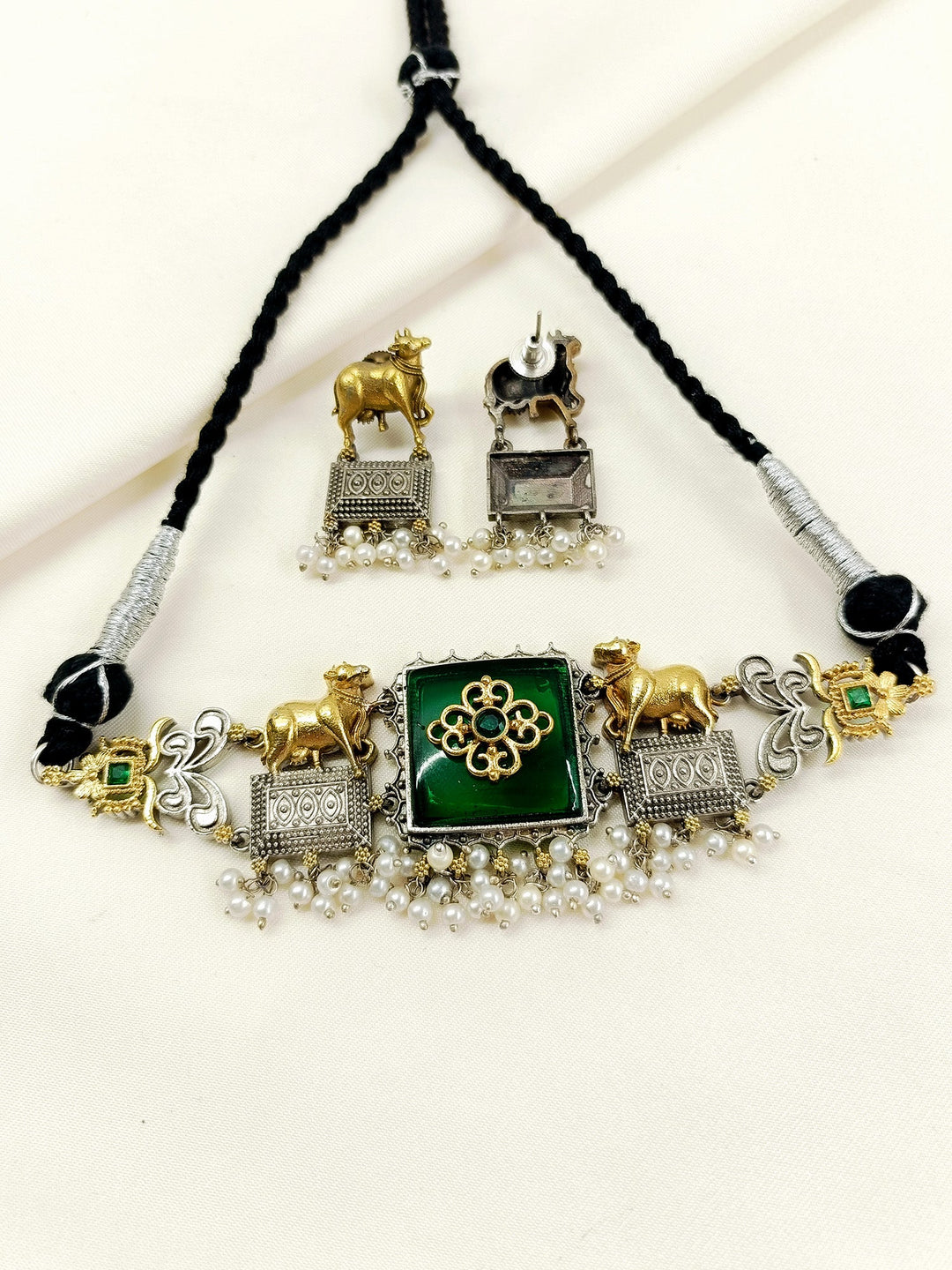 Jigyasa Green Oxidized Pichwai Nandi Choker Set