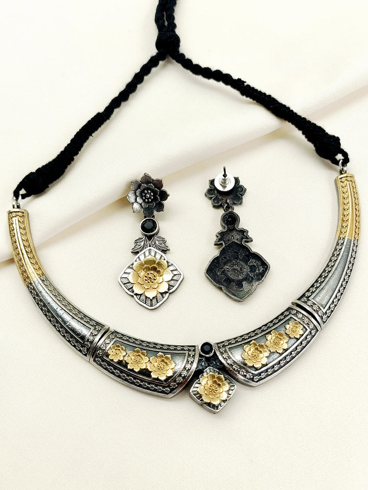 Anabia Black Oxidized Choker Set