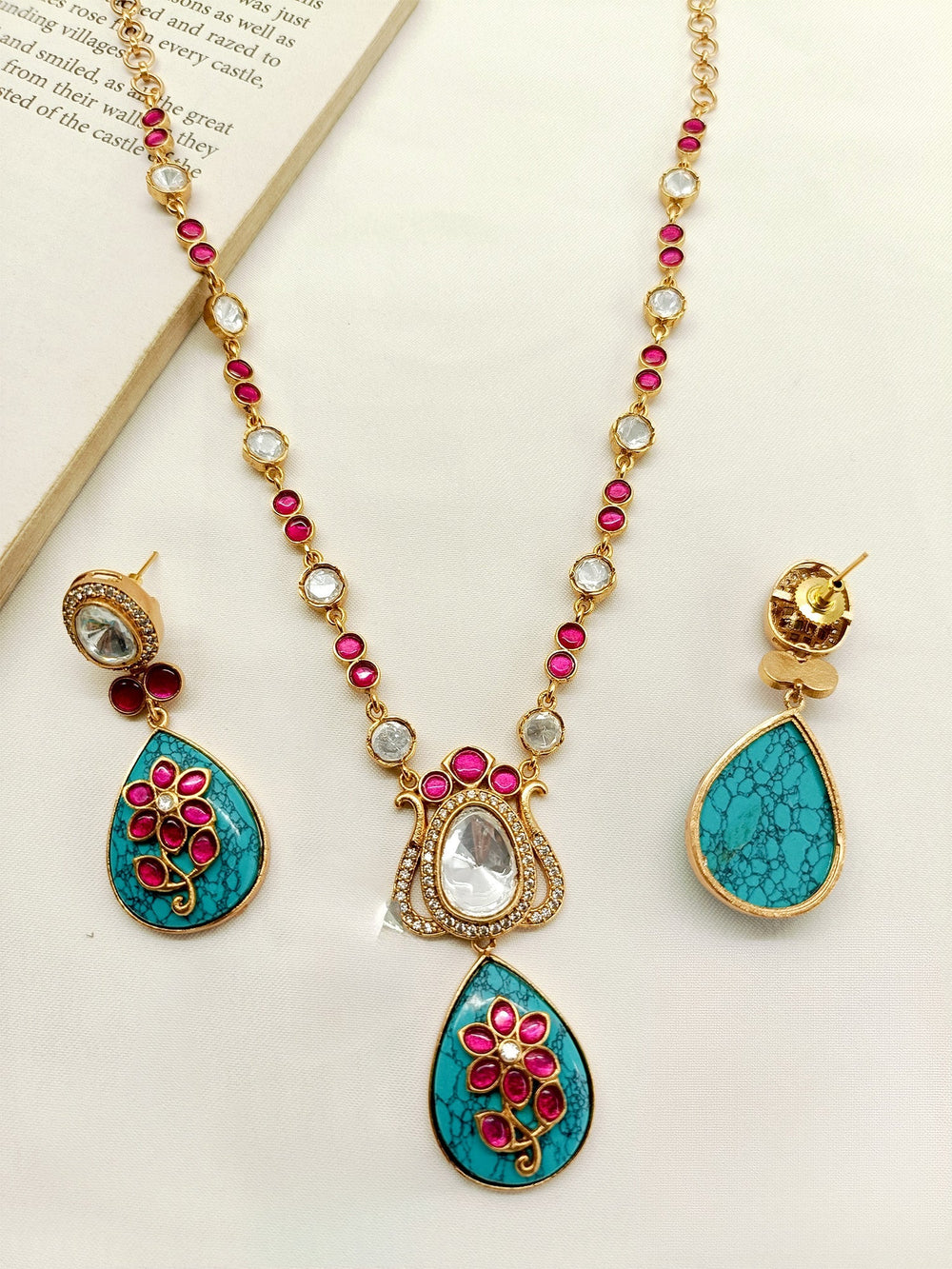 Samanvita Firozi Boutique Necklace Set