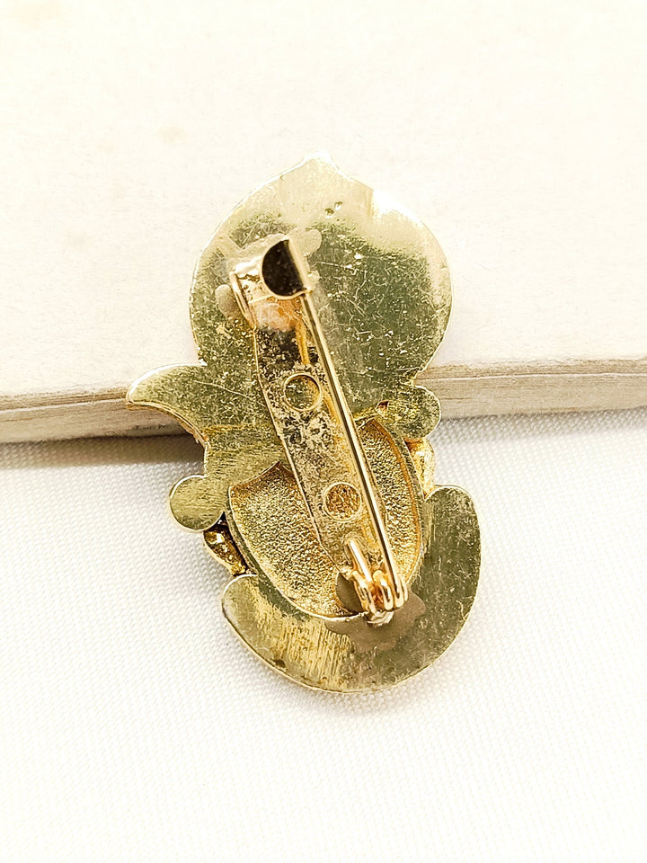 Prishi Multi Colour Shrinath Ji Brooch