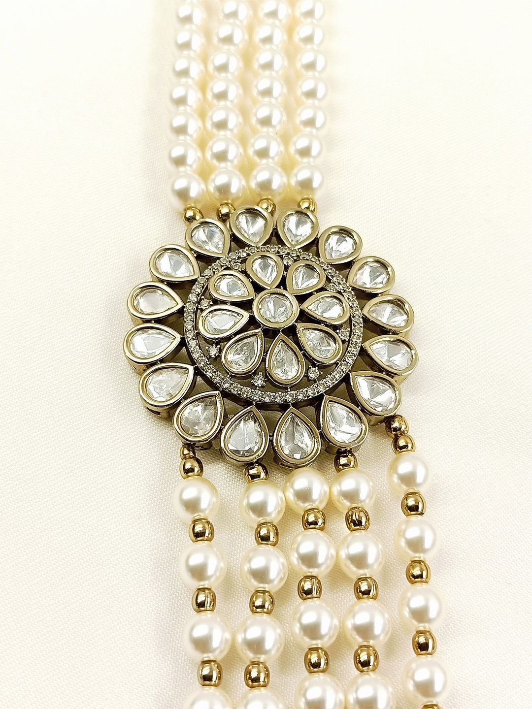 Dinesh White Kundan Groom Neckpiece