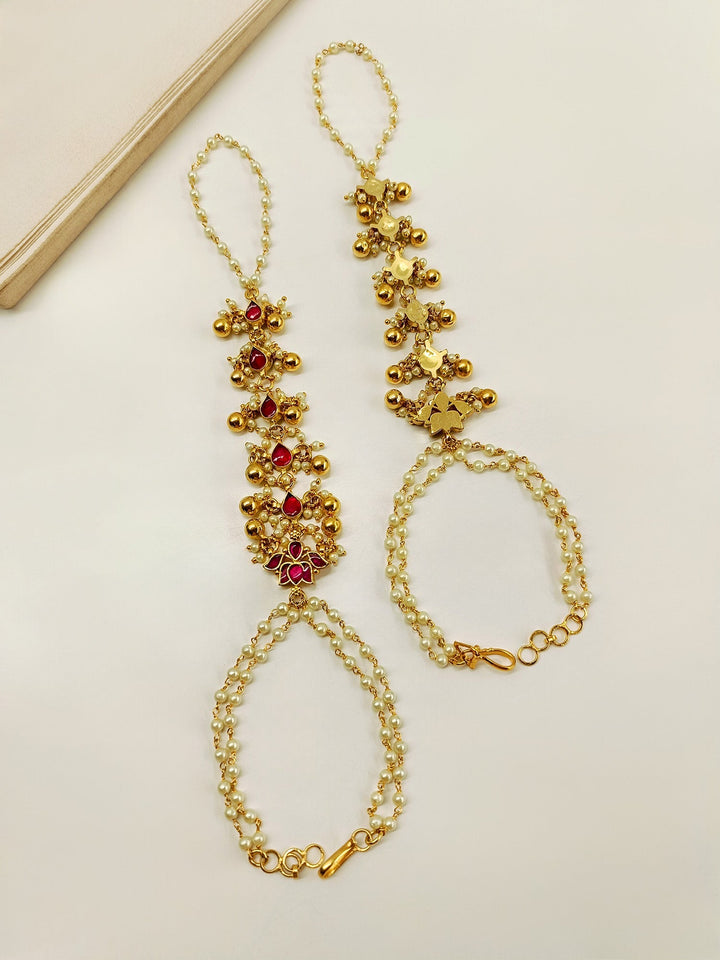 Sindura Majenta Kundan Hathphool Set Of 2