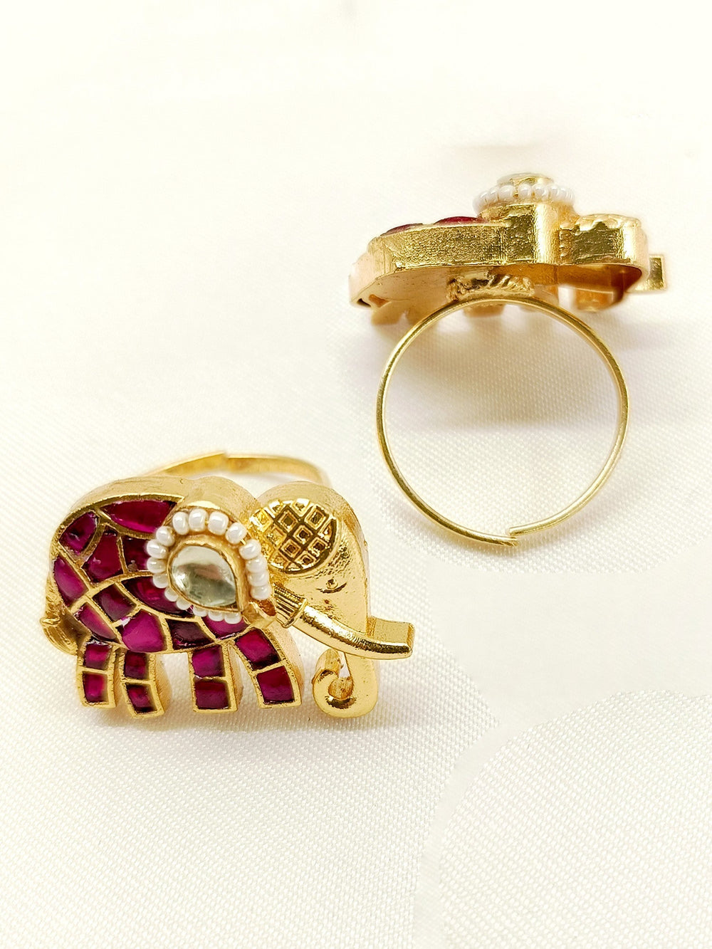 Ranika Majenta Elephant Kundan Toe Ring