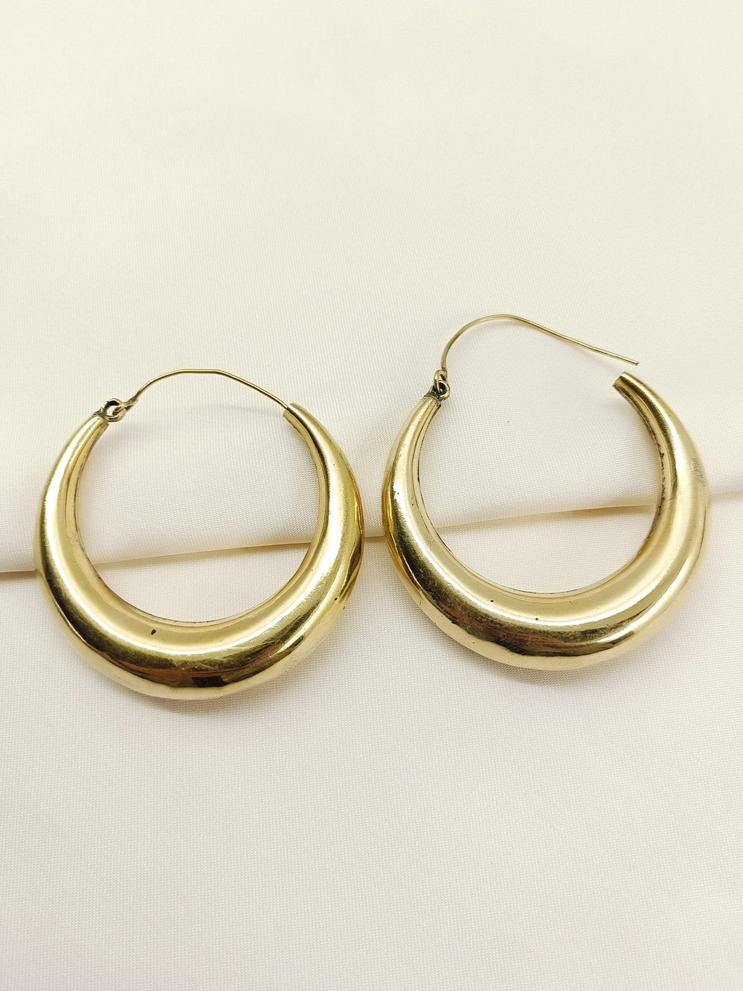 https://cdn.shopify.com/s/files/1/0607/4479/4285/files/2_456b734d-c7fd-4b61-a14e-61104b5cd889.jpg?v=1774336063