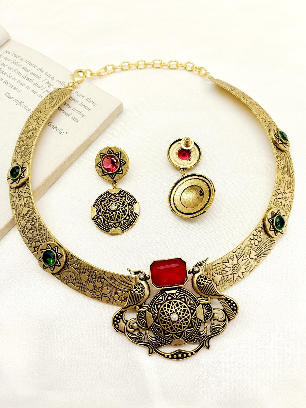 Latika M & G Hasli Style Antique Necklace Set