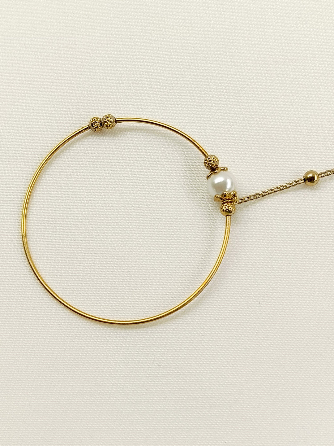 Kashfaa White Pearl Antique Nath