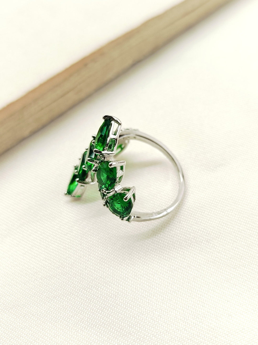 Jhalaka Green American Diamond Finger Ring