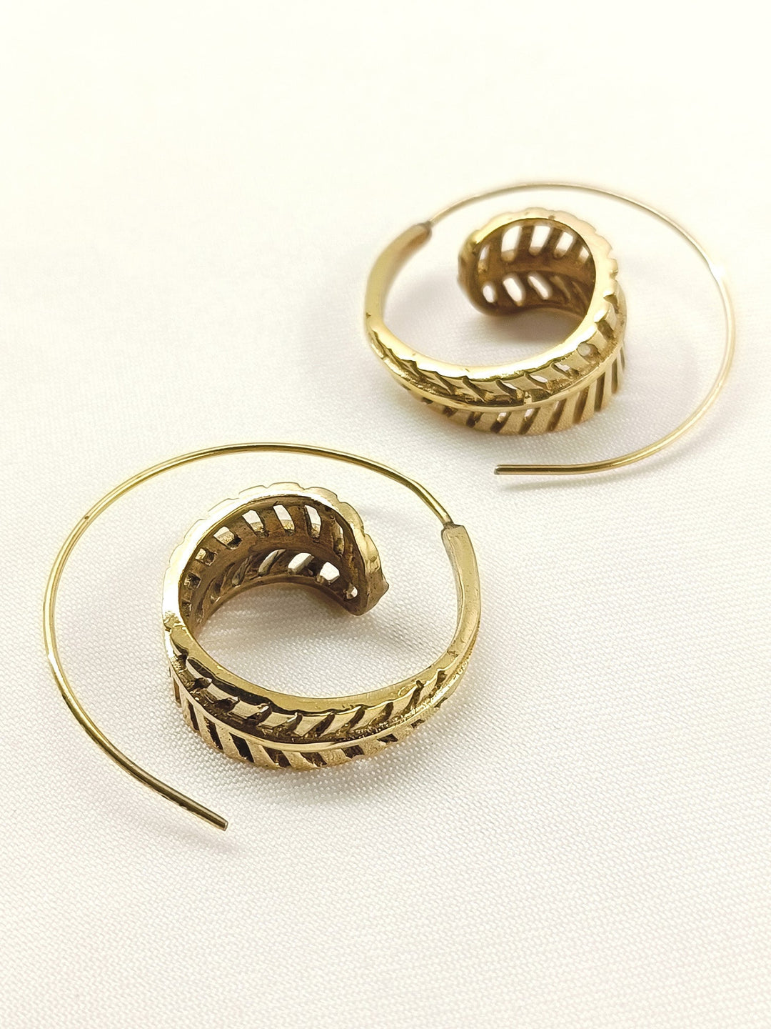 https://cdn.shopify.com/s/files/1/0607/4479/4285/files/2_4f1d5229-2da1-4752-b7c9-3150992de984.jpg?v=1772192580