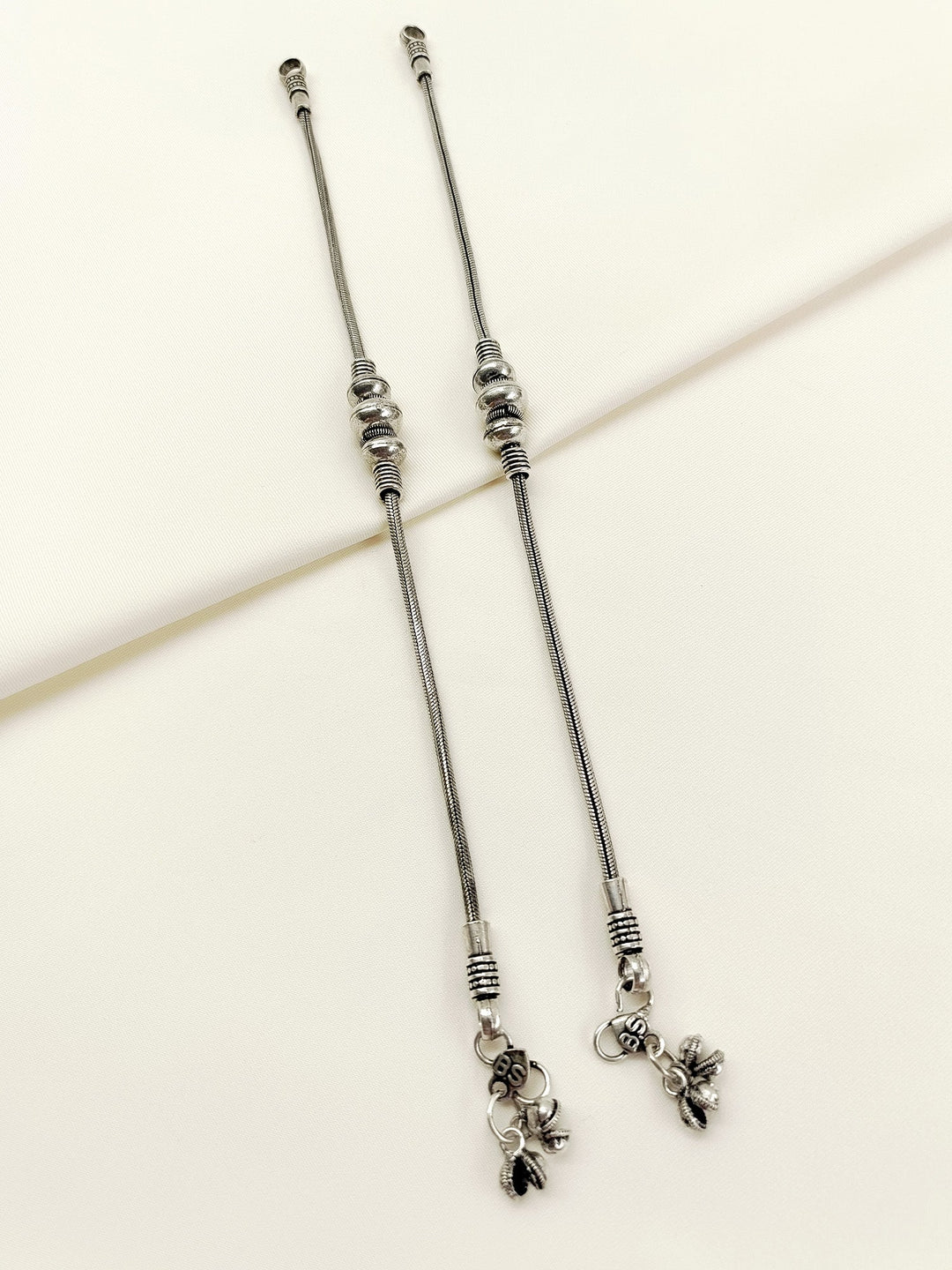 Chetna Plain Oxidized Anklets