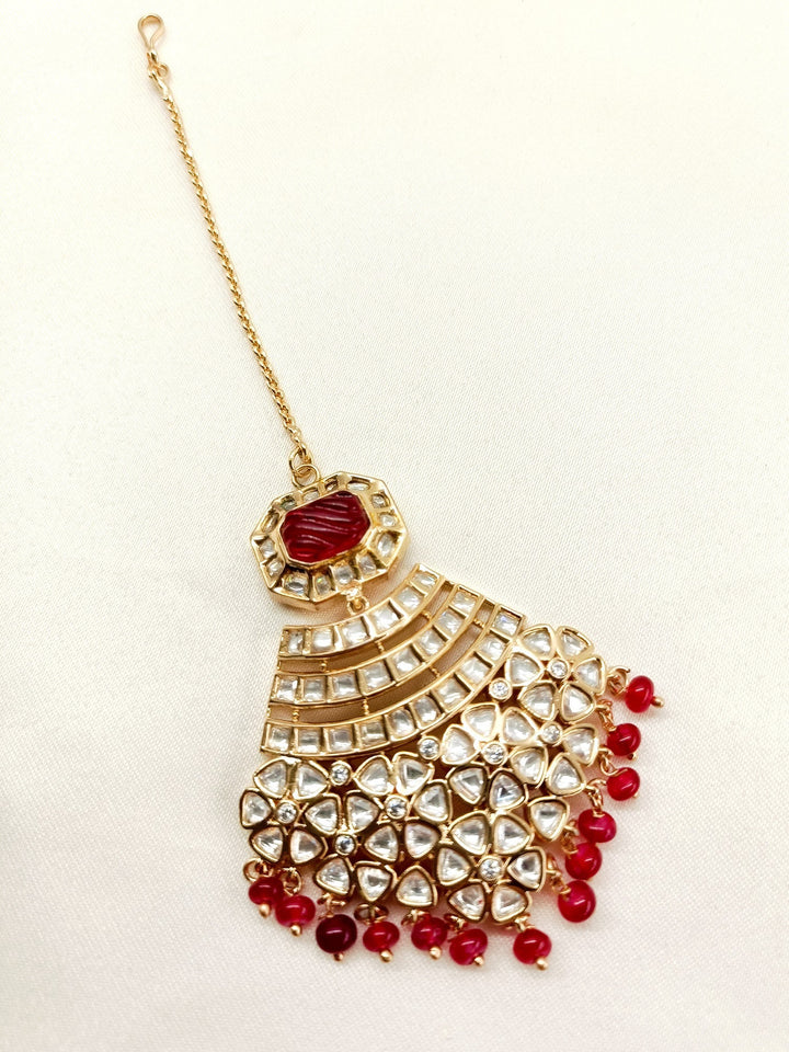 Libni Maroon Gold Plated Kundan Teeka