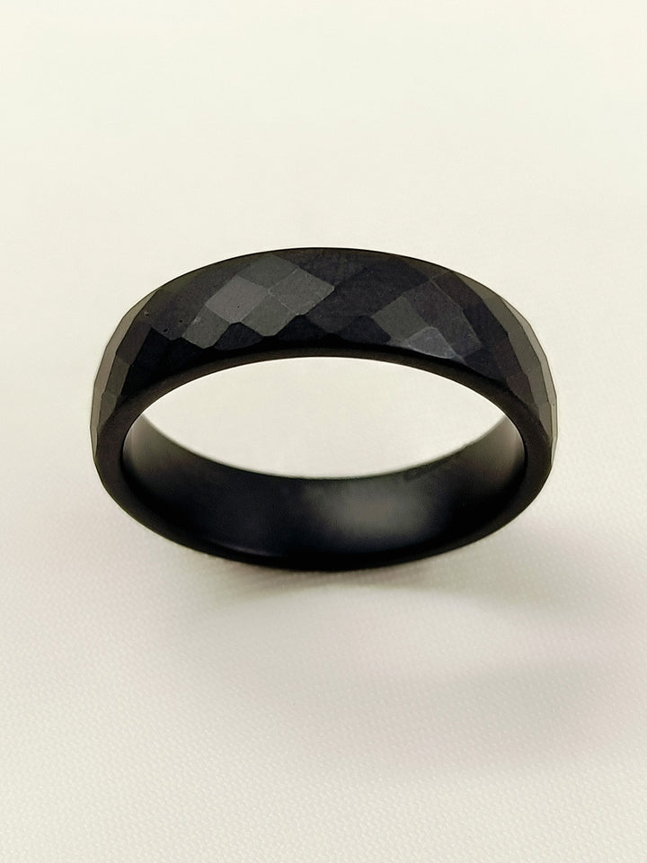 Anand Black Faceted Band Men&