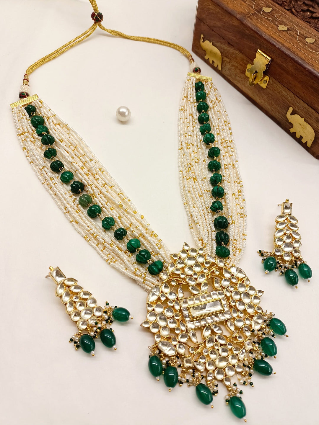 Carlone Green Kundan Necklace Set