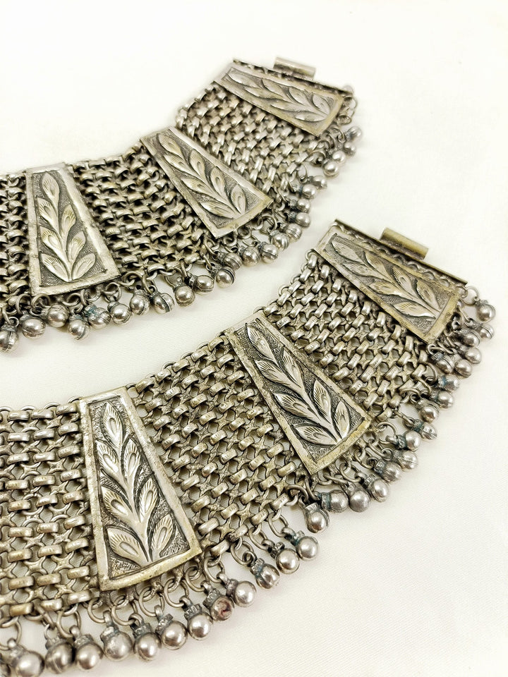 Jayla Plain Oxidized Anklet