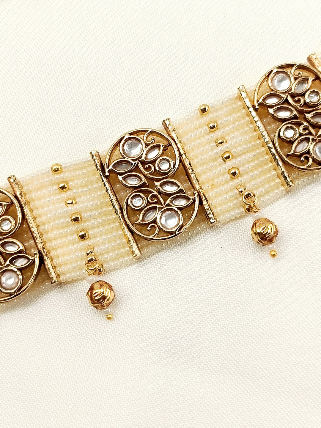Adana White Pearl Kundan Bracelet